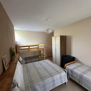 Hotel Rozmarine, Pellumbas